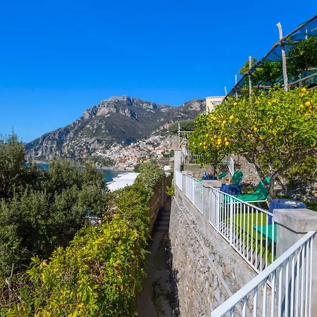 La Maliosa D' Arienzo Bed and Breakfast