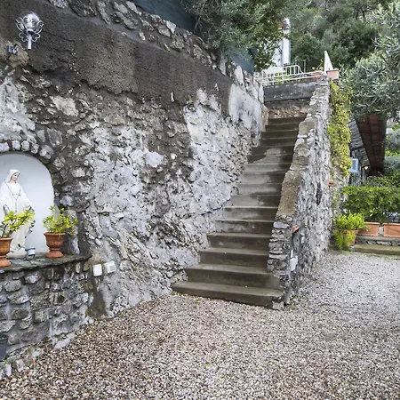 Bed and Breakfast La Maliosa D' Arienzo