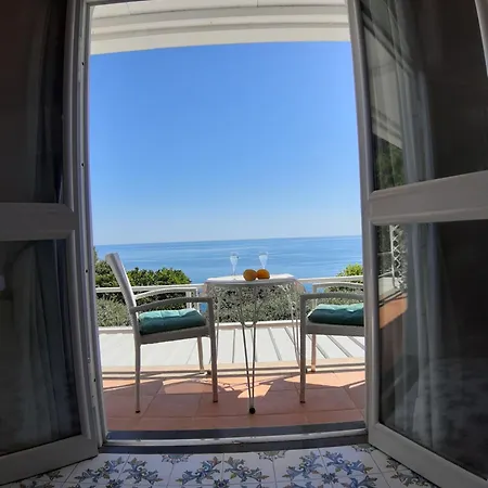 Couette-café La Maliosa 3*