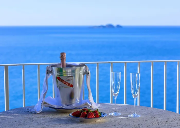 Couette-café La Maliosa D' Arienzo 3*