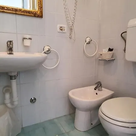La Maliosa D' Arienzo 3* Positano